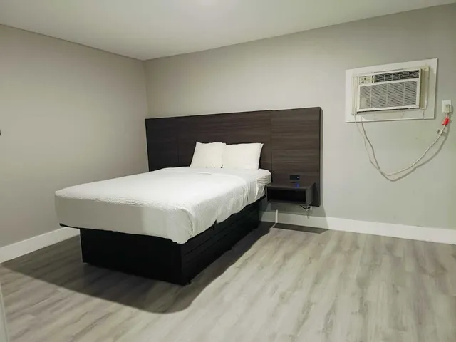 Village Inn Motel Rockport near Aransas Bay