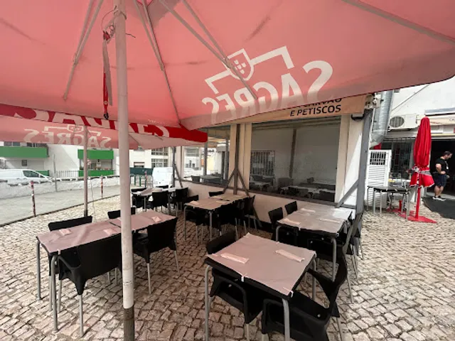 Casa dos Grelhados e Petiscos