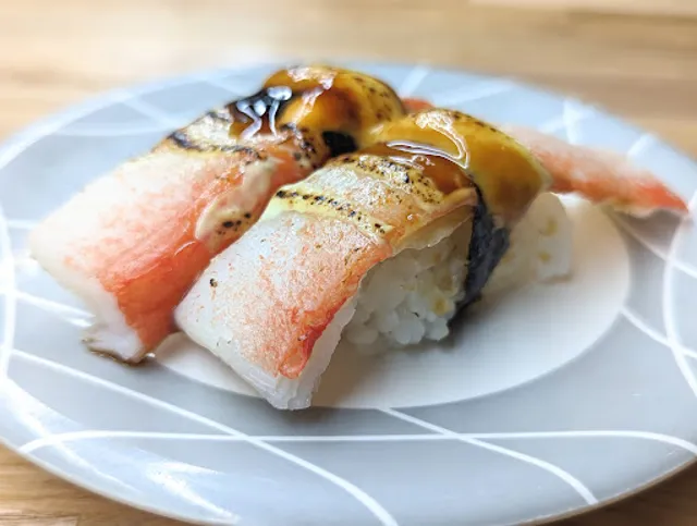 IKURA JAPAN Sushi Train(イクラ 日本)