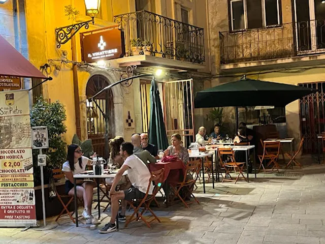 Il Vinattiere Vineria con Cucina