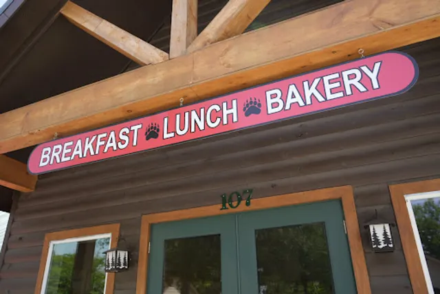 Pine Street Eats & Sweets