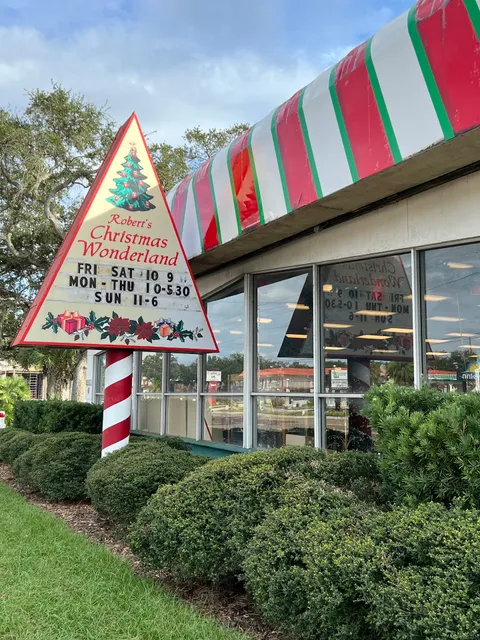 Robert's Christmas Wonderland