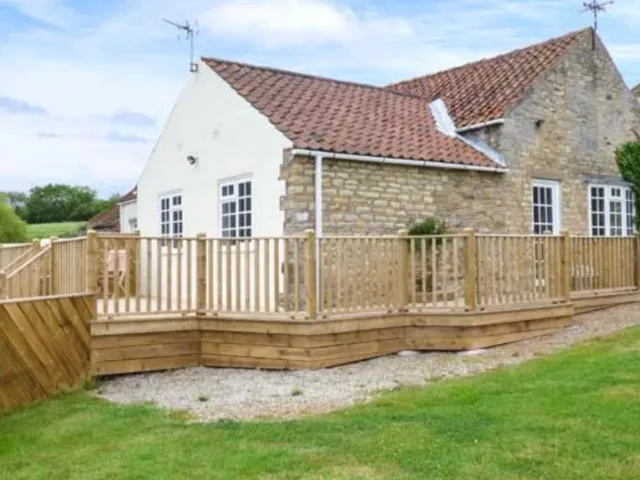 Derwent & Primrose Cottage at Low Penhowe