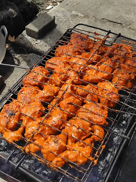 Rumah makan padang tanjung raya