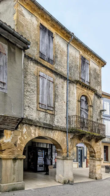 Area Sosta Camper - Miélan