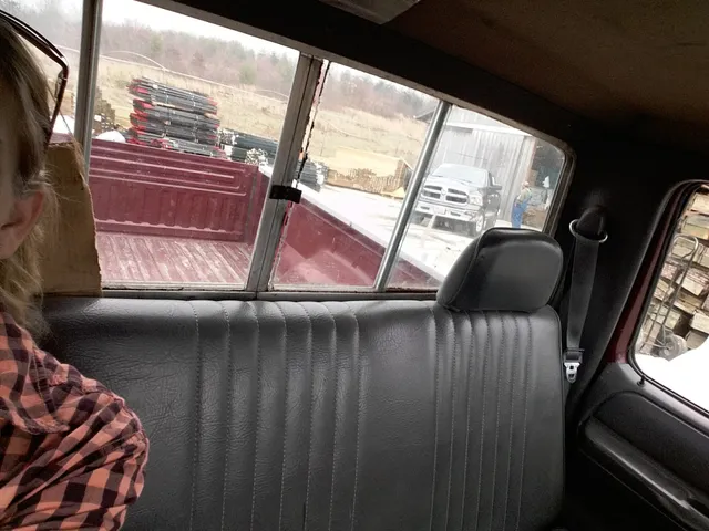 Highland Drive Warehouse