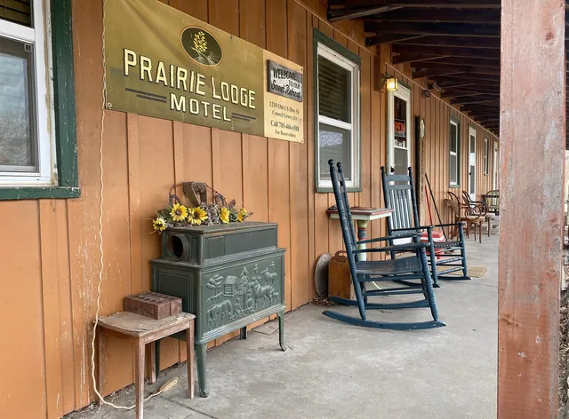 Prairie Lodge Motel