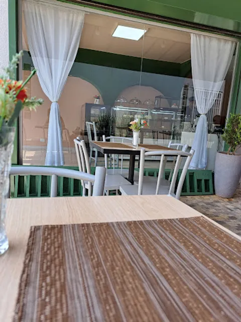 +Empadas Café & Gastronomia