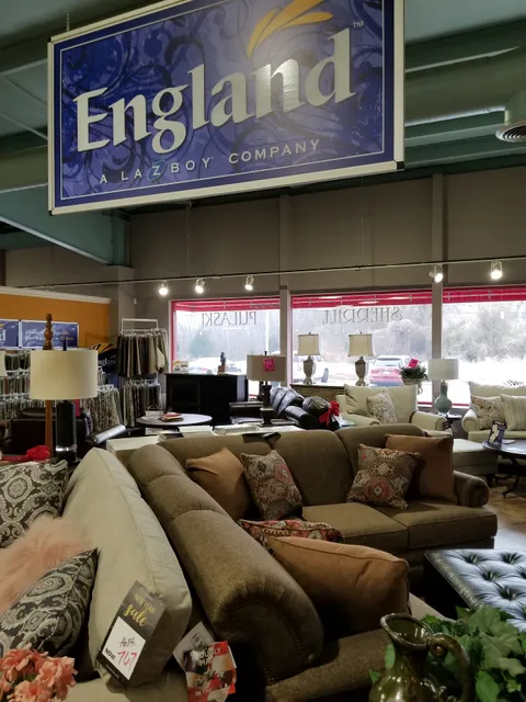 Tucker's Furniture & Appliance