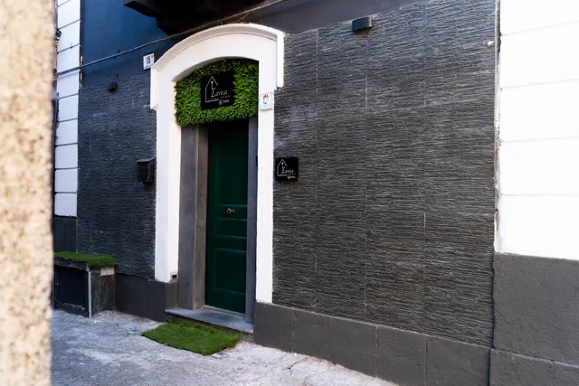 Lavica luxury suites