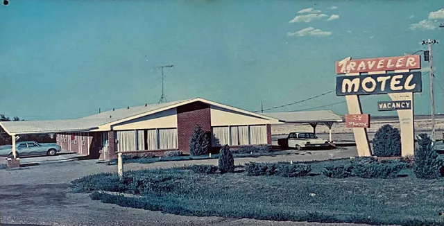 The Motor Inn - Motel, RV Park & Laundromat