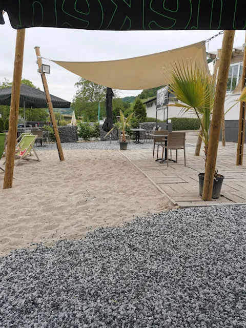 Riff Schnitzel & Burgerhouse