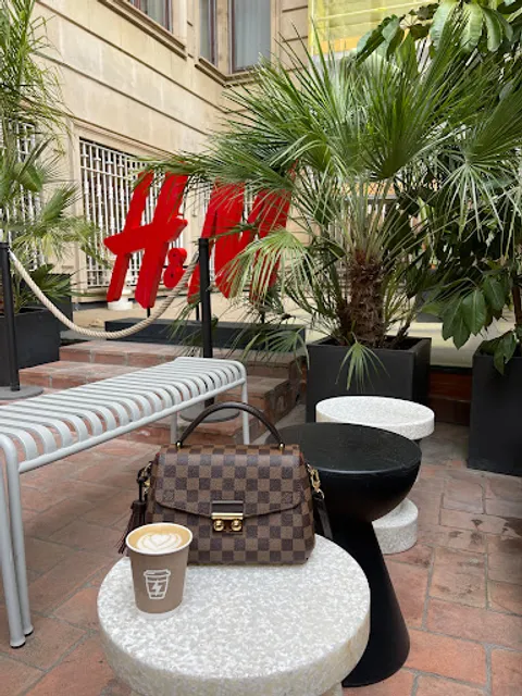 Syra Coffee | H&M