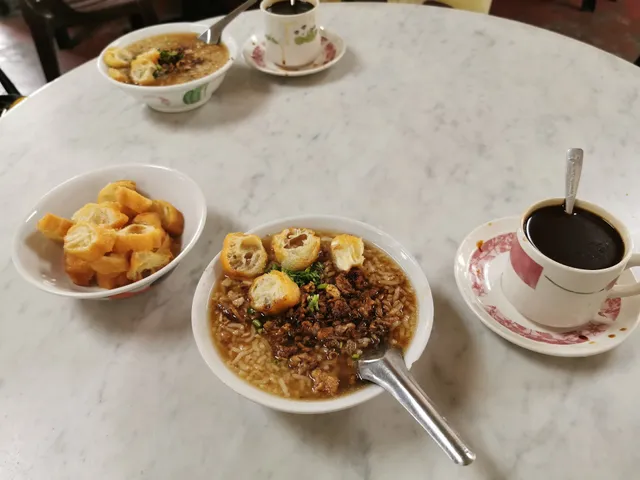 Kedai Makanan Bee Heong Wooi