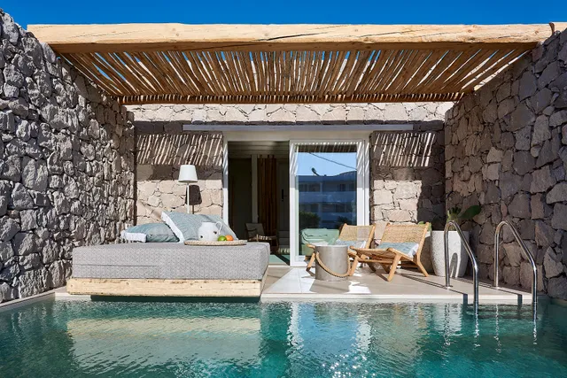 Artemis Seaside Resort