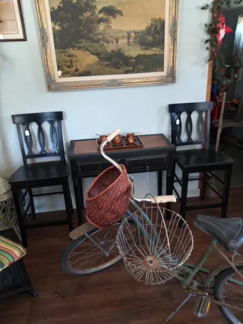 Eco Chic Furniture the shabby chic market