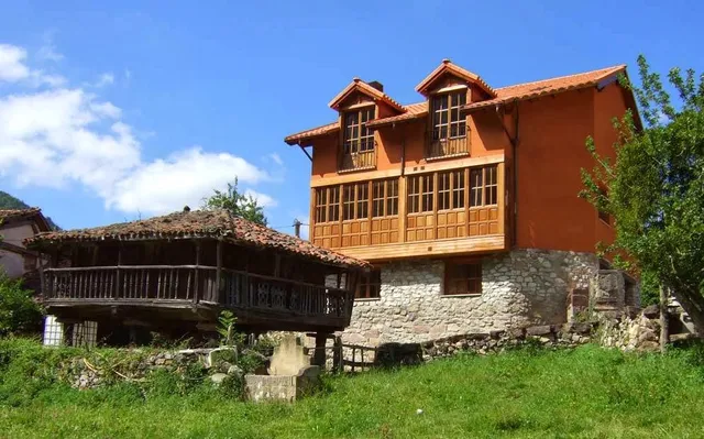 Apartamentos Valdecarzana