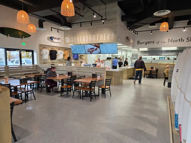 Seven Brothers Burgers - Logan