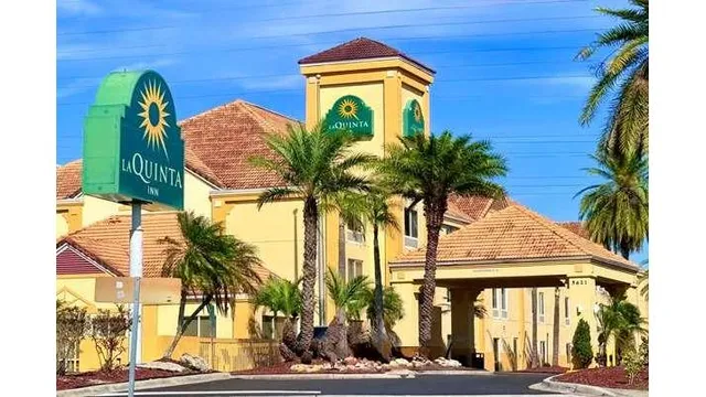 La Quinta Inn & Suites by Wyndham Orlando Universal area
