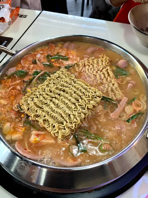 KING KONG Budae Jjigae, Busan Jungang