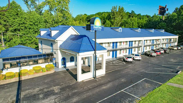 Days Inn by Wyndham Harriman