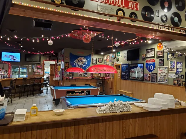 Judson's Route 10 Bar & Grill