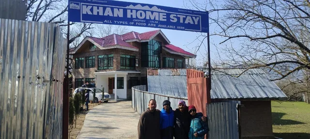 Khan's Home Stay
