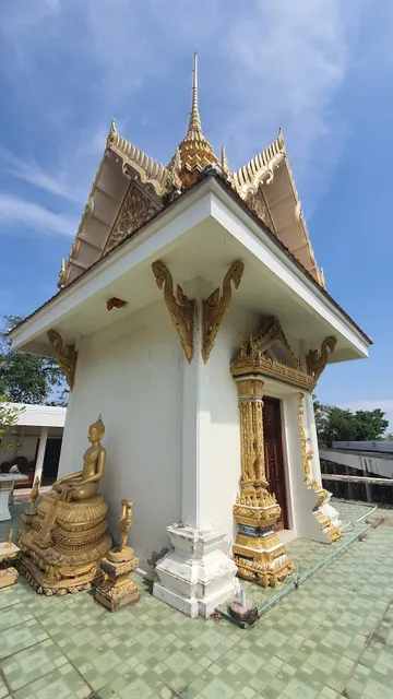 Wat Khao Din