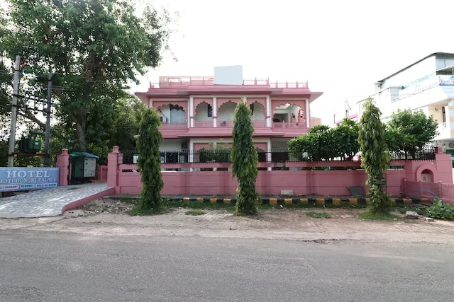 OYO Hotel Moti Dungri Palace