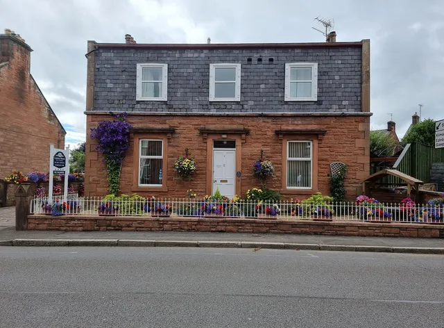 Lauren House Bed & Breakfast