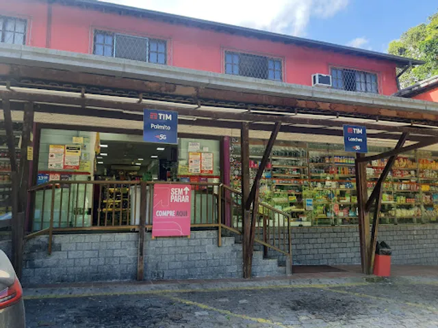 Casa dos Queijos (Home of the Cheese)