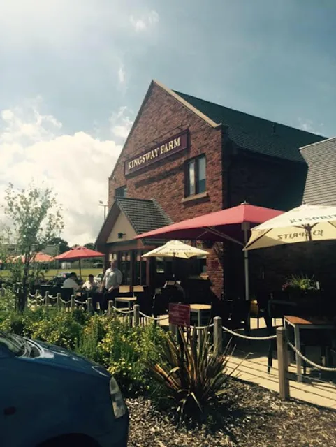 Kingsway Farm - Dining & Carvery