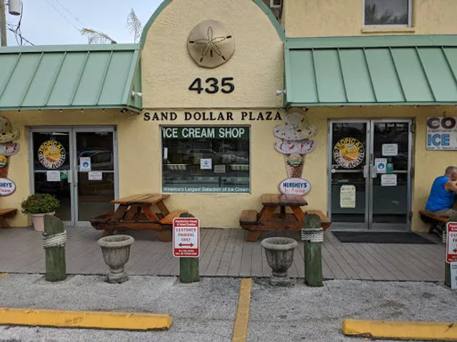 Tropical Ice Cream & Coffee