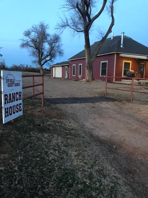 Gyp Hills Guest Ranch