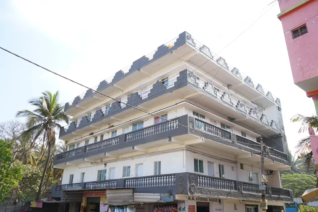 Planet Living PG & ROOM'S