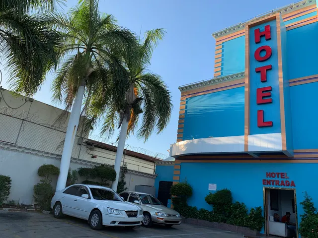 Hotel Cabañas La Playa