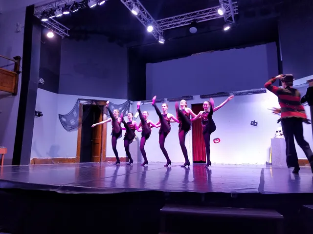 Arlene's Broadway on Buffalo