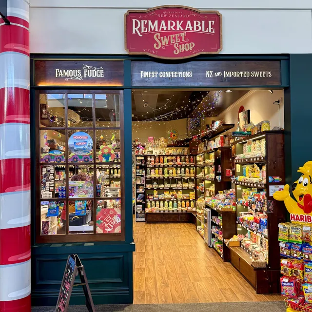 The Remarkable Sweet Shop - Queenstown Airport