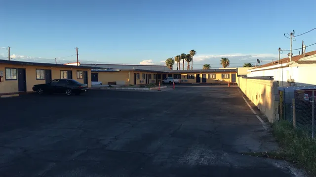 Capri Motel