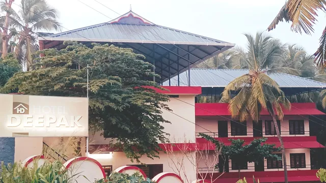 Hotel Deepak