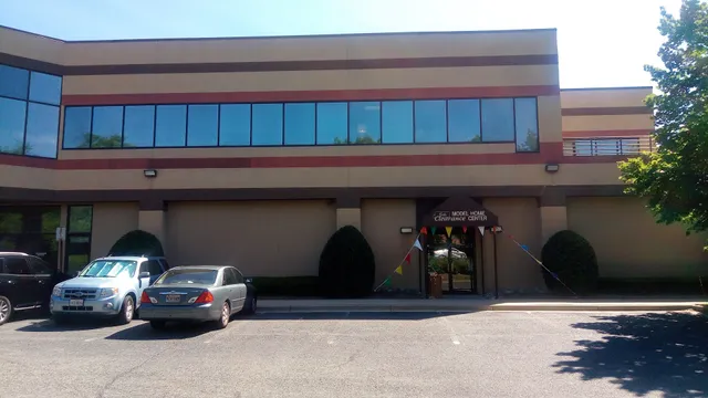 Model Home Clearance Center