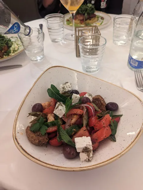 Osmossi - Maison Mavrommatis