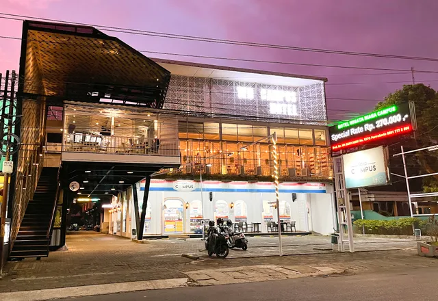 Hotel Wisata Niaga Campus