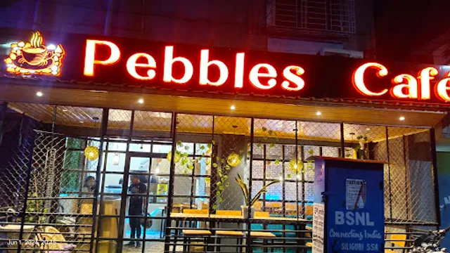 Pebbles Café