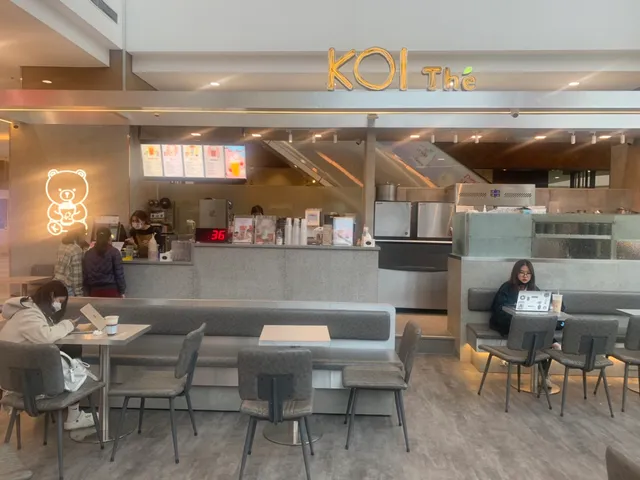 KOI Thé Vincom Nguyễn Chí Thanh