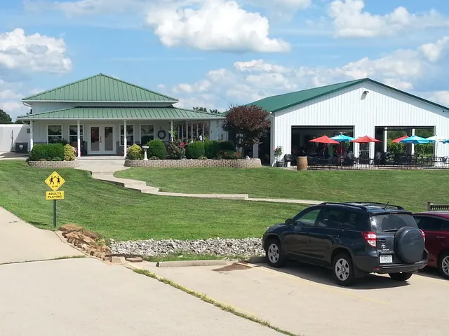 Twin Oaks Event Center, Winery & Brewhouse