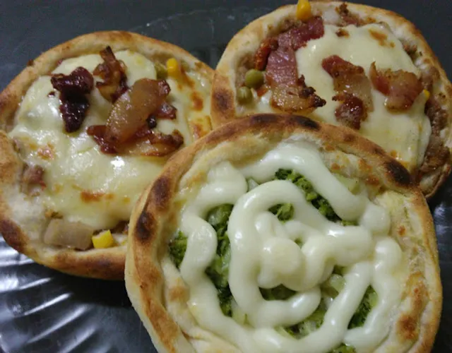 Callifas esfiharia e pizzaria