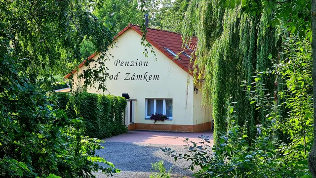 Penzion pod Zámkem