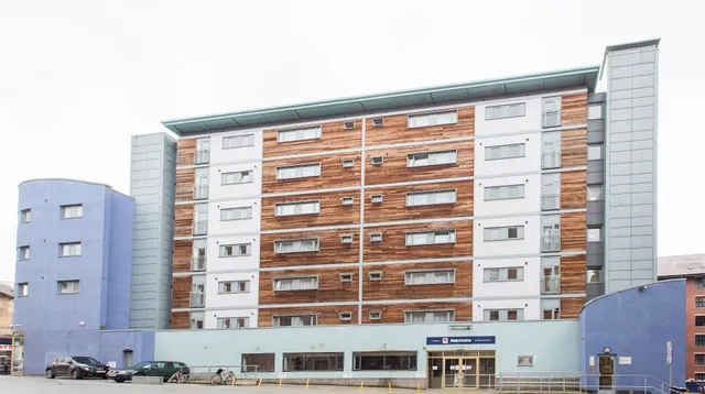 PREMIER SUITES - Serviced Apartments Newcastle