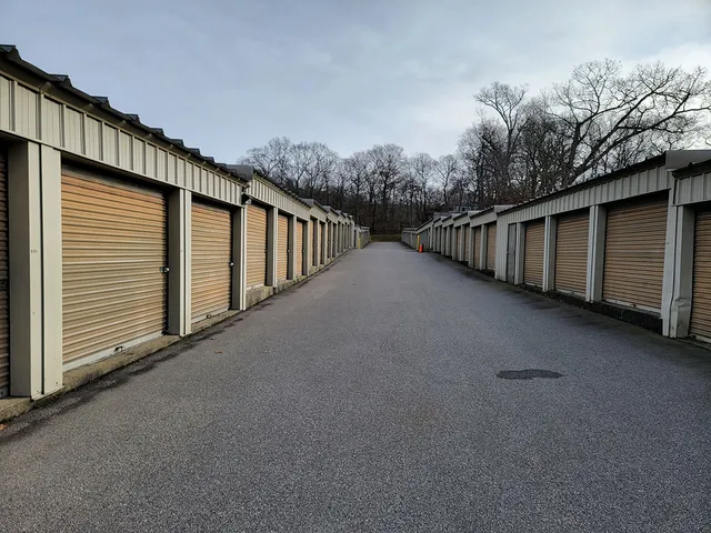 Rent-A-Space - East Lyme - Niantic